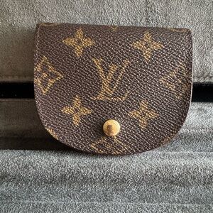 Louis Vuitton Porte Minnie Gousset coin case